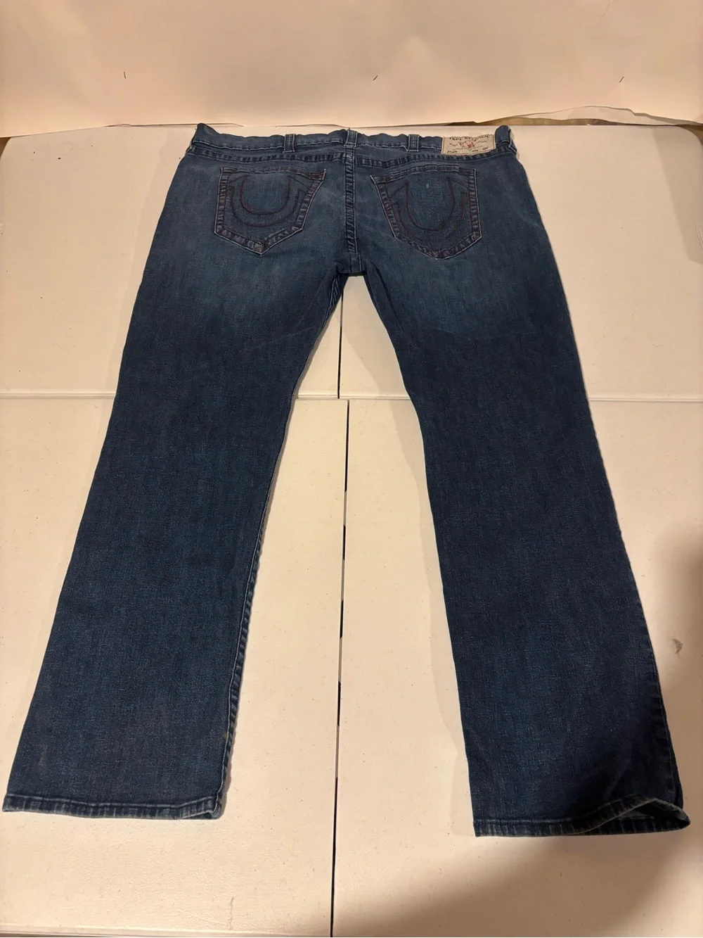 True Religion Ricky Men’s Size 44x32 Relaxed Fit Straight Blue Jeans